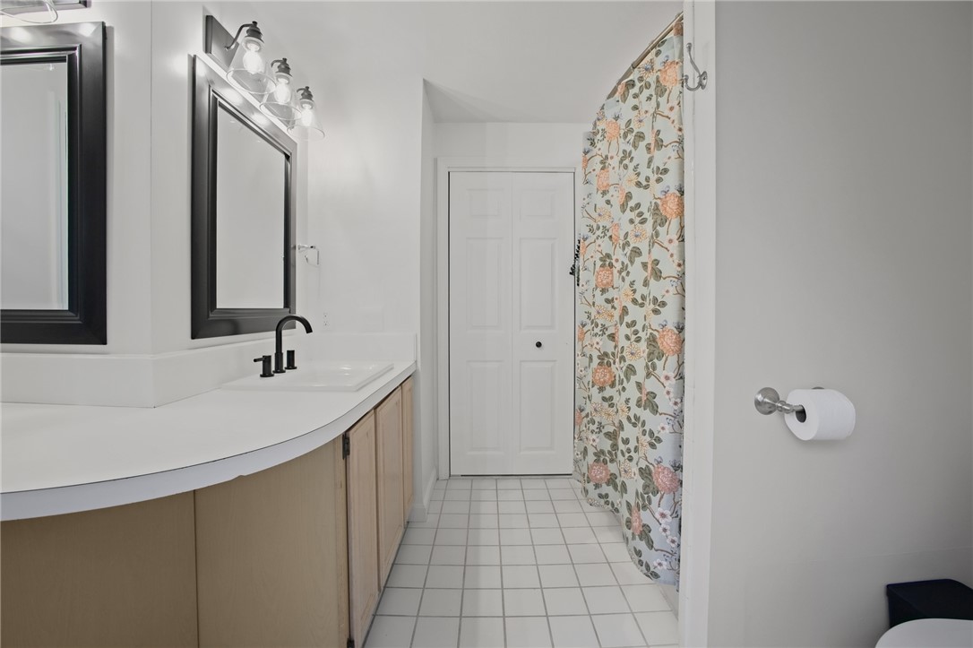 287 Cowesett Road Warwick, RI 02886 - Photo 29 of 44 Gallery Image 29