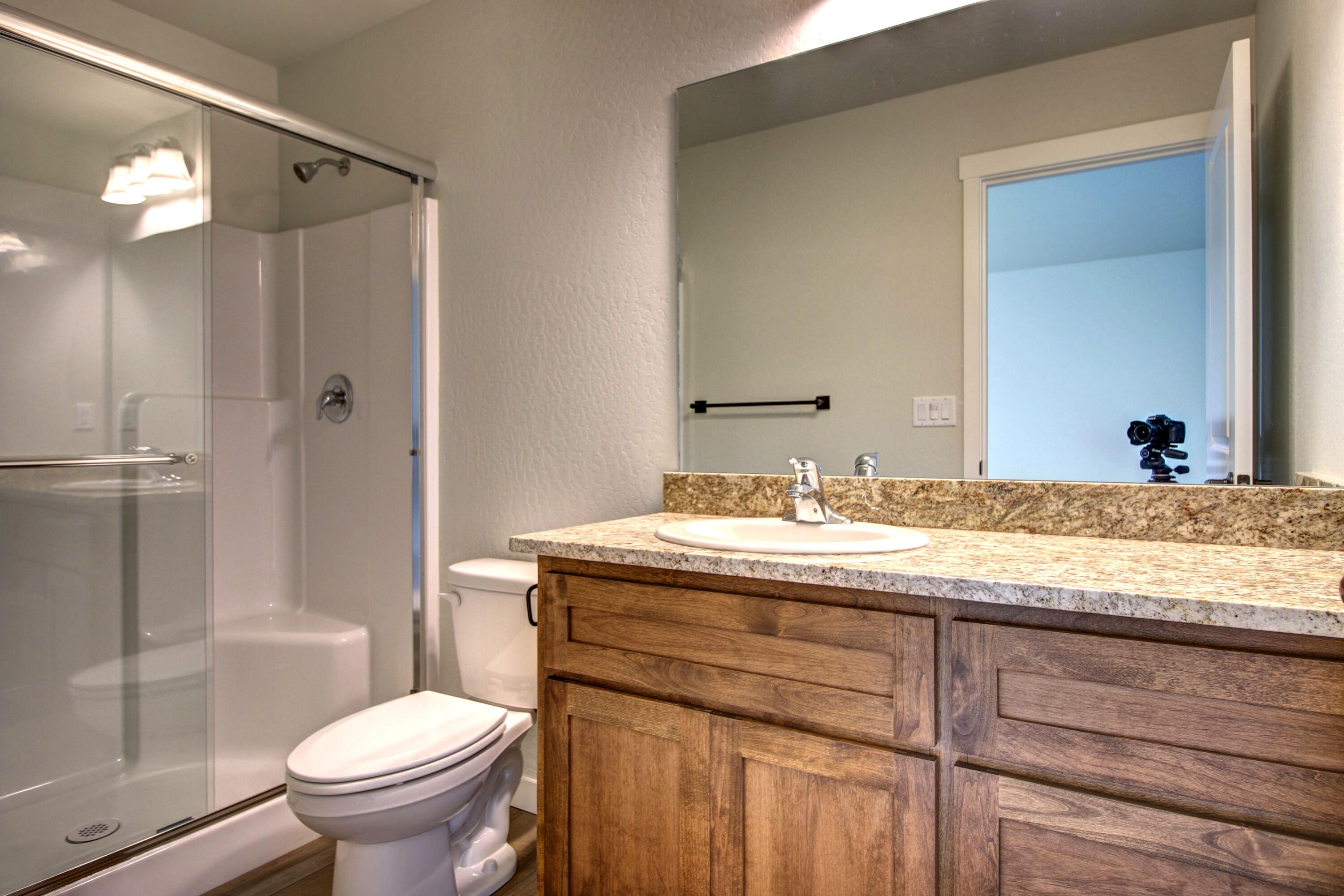 4758 Gebhard Road Central Point, OR 97502 - Photo 23 of 30 23
