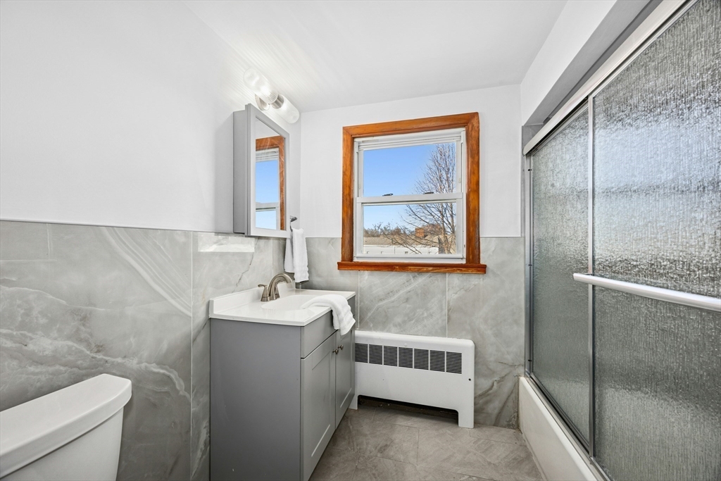 35 Curran Road Lynn, MA 01905 - Photo 23 of 40