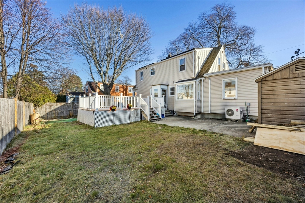 35 Curran Road Lynn, MA 01905 - Photo 4 of 40