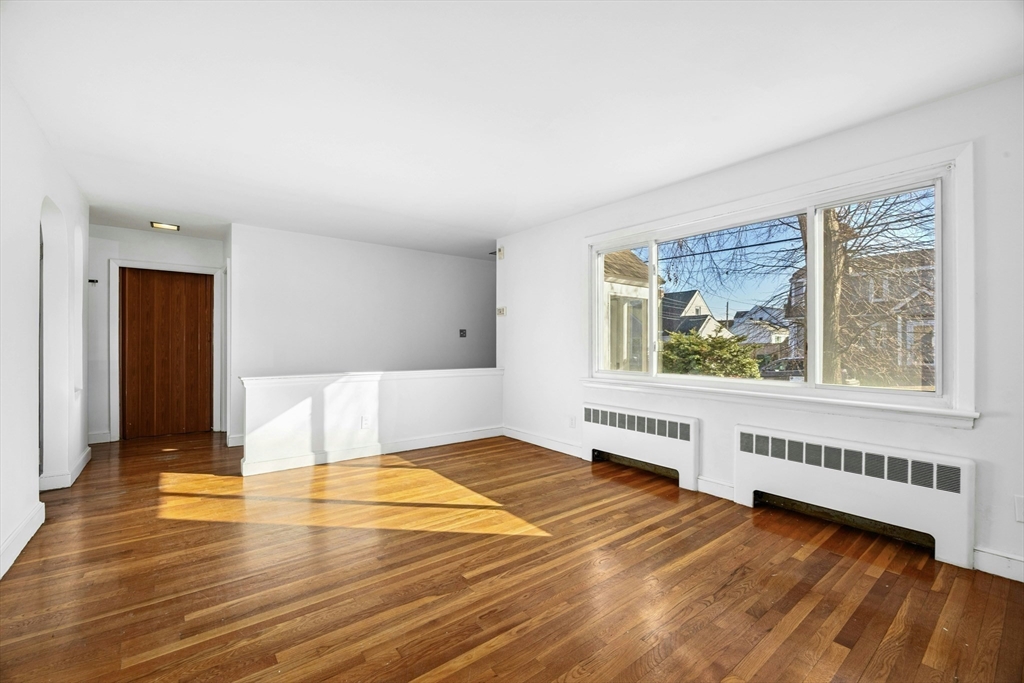 35 Curran Road Lynn, MA 01905 - Photo 7 of 40