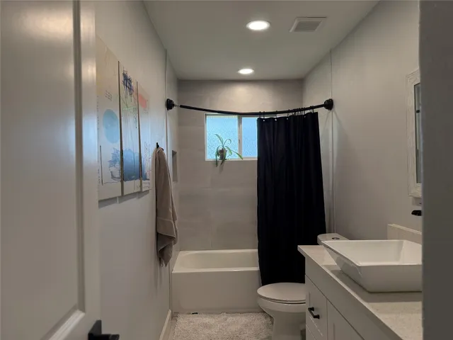 $262,000 | 5316 Tanglebriar Drive, Dickinson, TX 77539