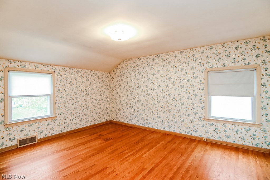 1169 Roland Road Lyndhurst, OH 44124 - Photo 20 of 30