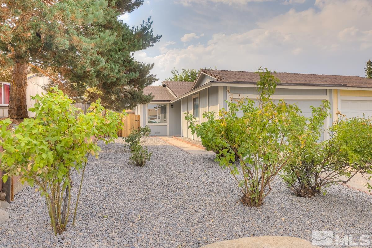 6785 Flower Street Reno, NV 89506 - Photo 3 of 27 Photo 3