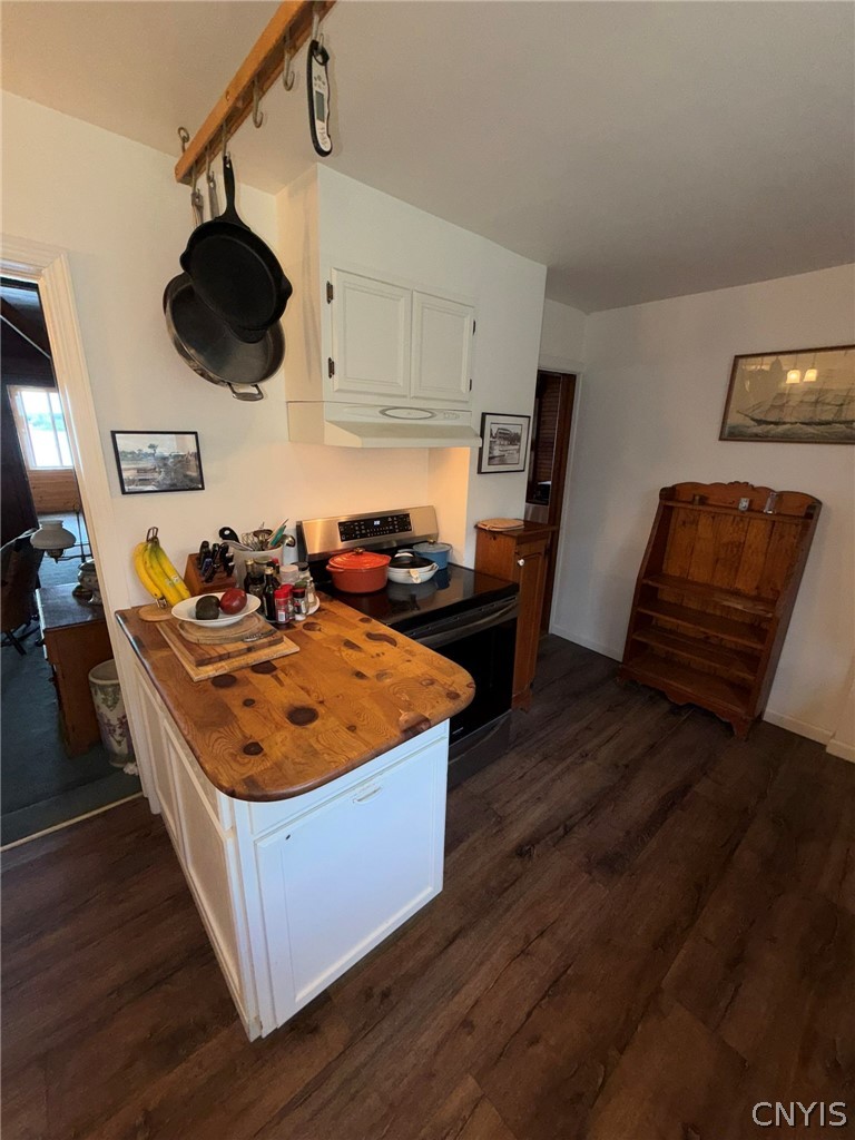 42778 County Rte 100 Wellesley Island, NY 13640 - Photo 17 of 49
