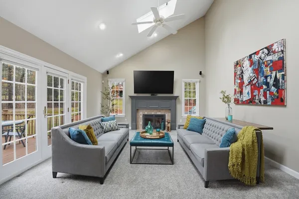 $1,285,000 | 42 Trefry Lane, Stow, MA 01775