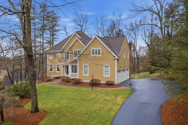 $1,285,000 | 42 Trefry Lane, Stow, MA 01775