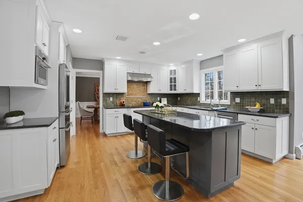 $1,285,000 | 42 Trefry Lane, Stow, MA 01775