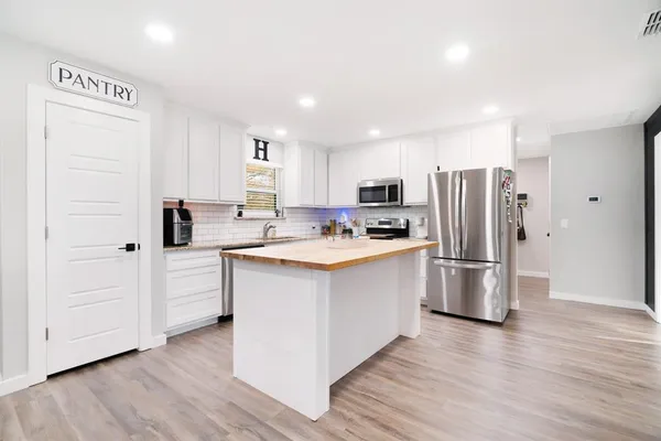 $259,900 | 324 Private Road, Paris, TX 75462