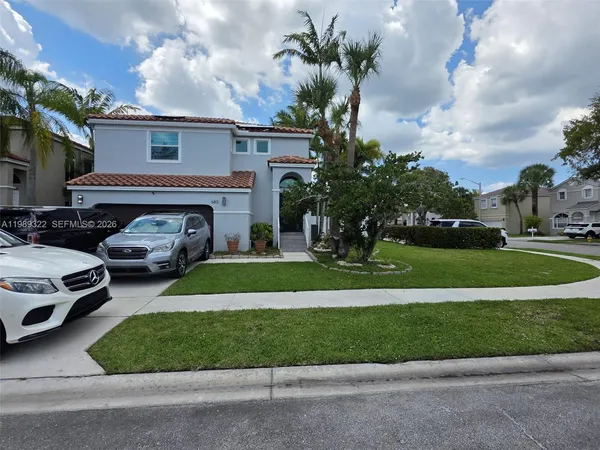 $717,000 | 680 Northwest 159th Avenue, Pembroke Pines, FL 33028
