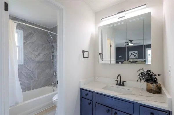 $299,000 | 6900 East 140th Place, Grandview, MO 64030