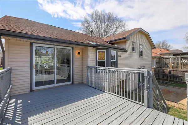 $299,000 | 6900 East 140th Place, Grandview, MO 64030
