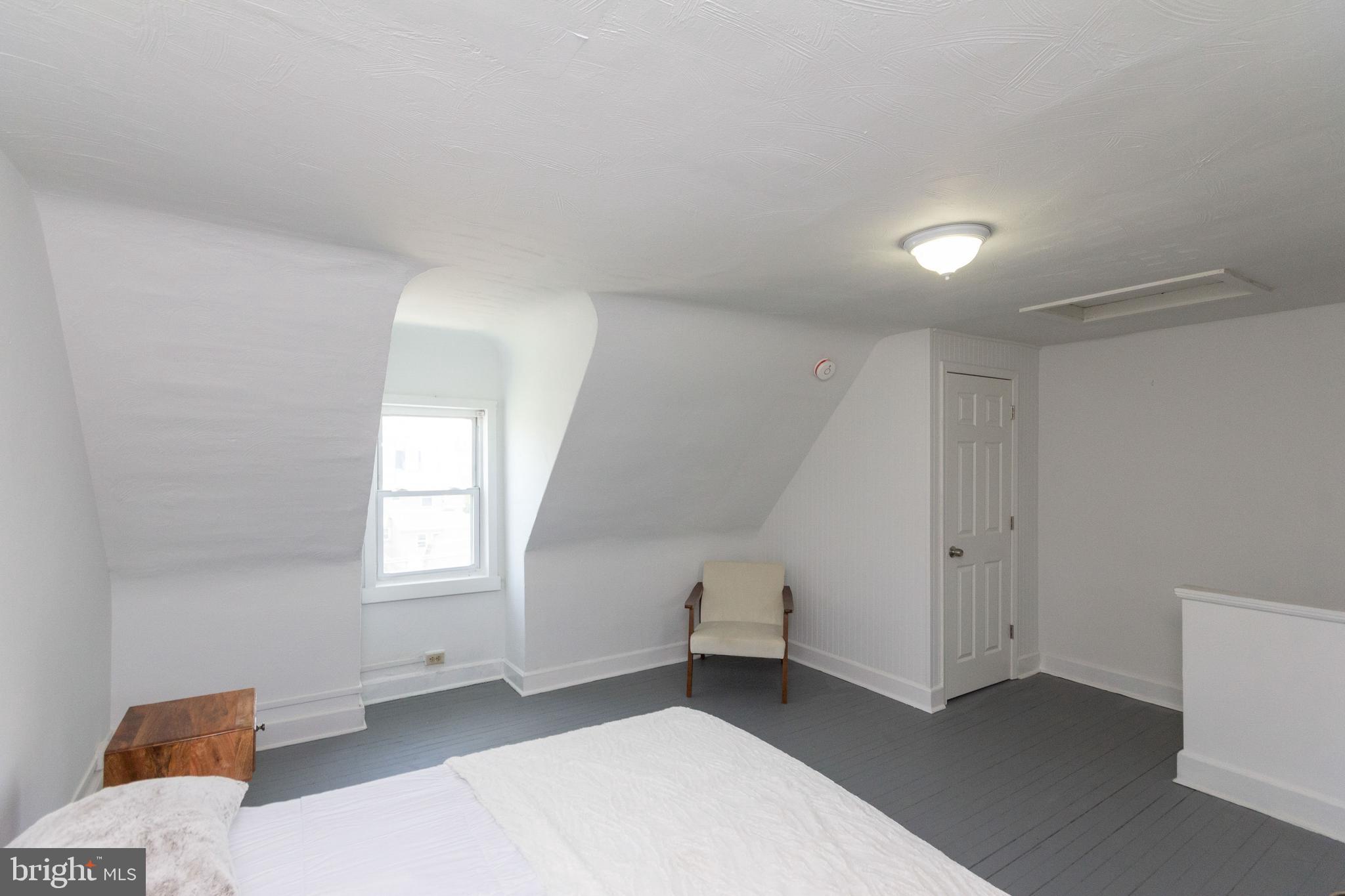 7 Flagship Road Dundalk, MD 21222 - Photo 22 of 30
