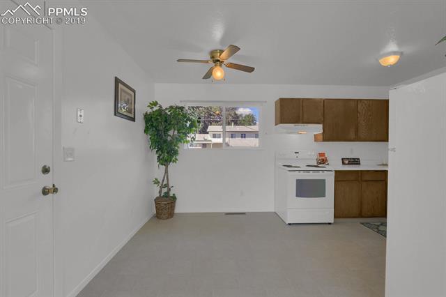 1720 Keswick Road Colorado Springs, CO 80906 - Photo 8 of 26