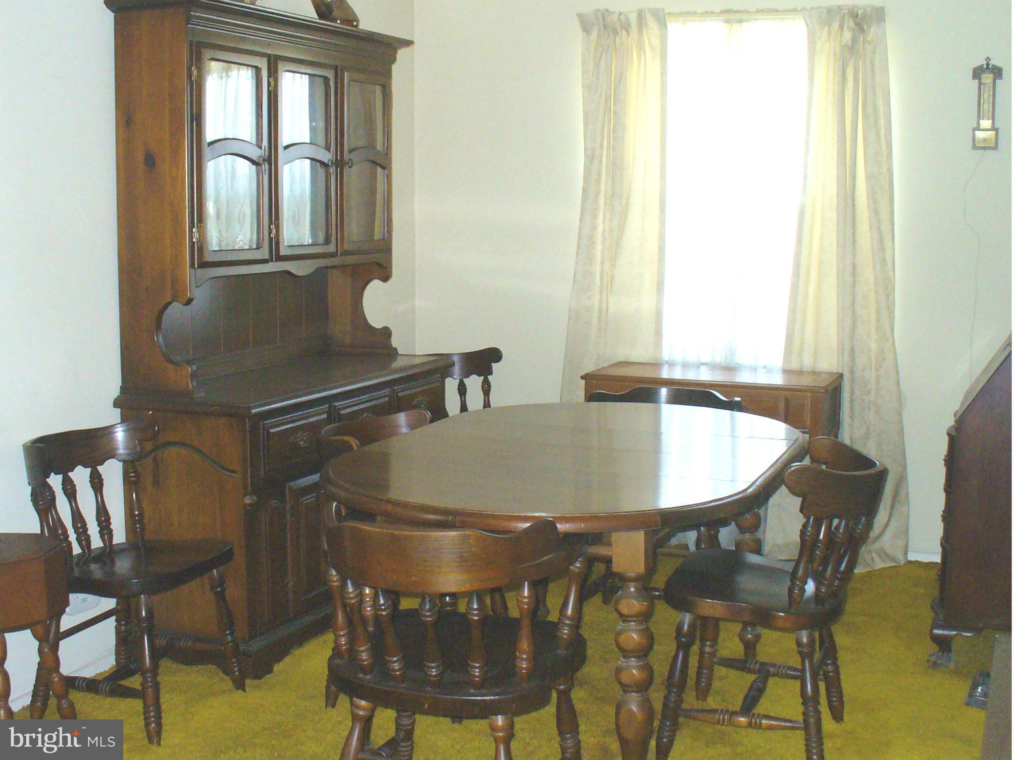 9729 Conmar Road Baltimore, MD 21220 - Photo 5 of 10 Dining Room
