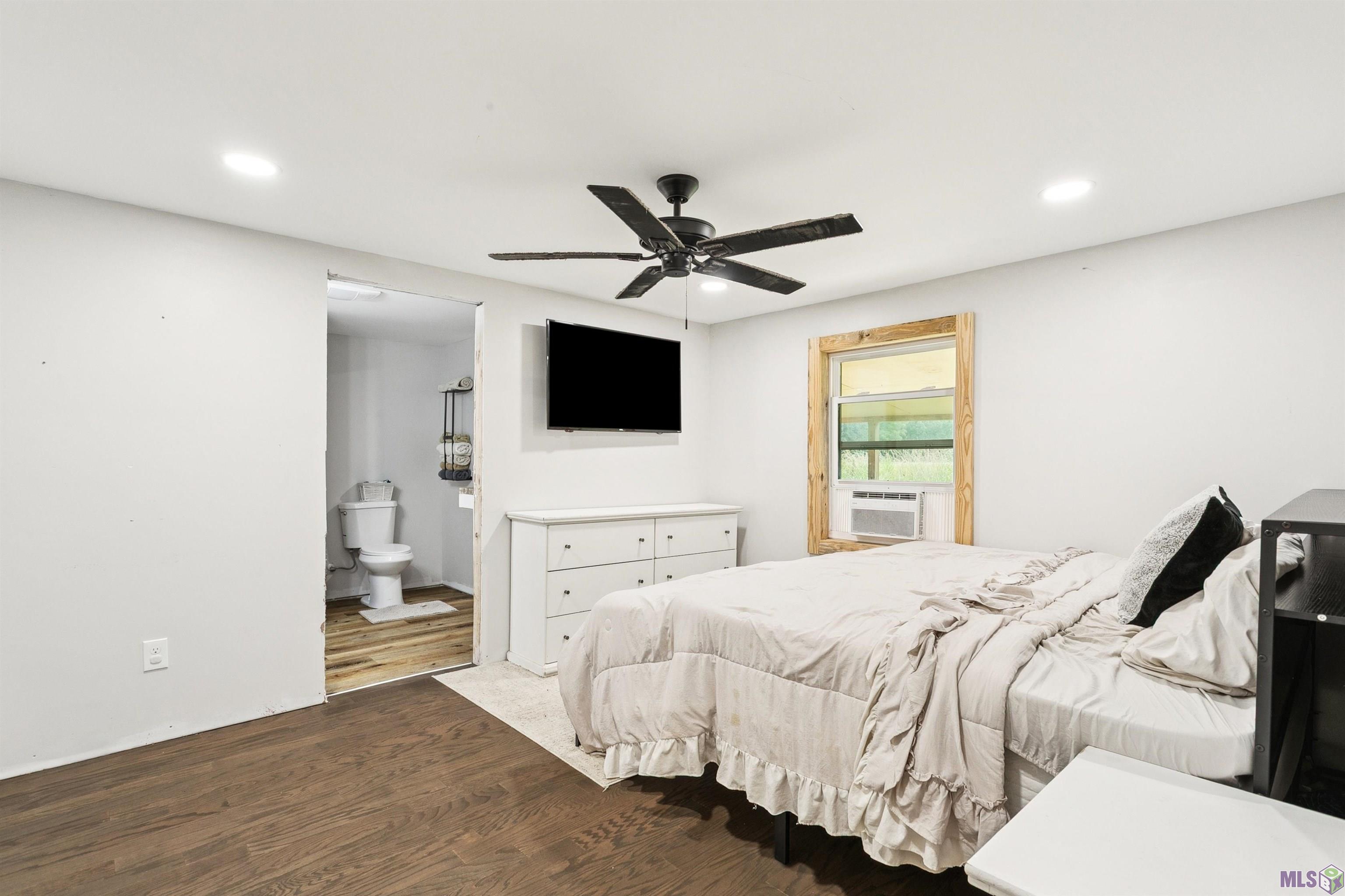 27544 Patterson Road Springfield, LA 70462 - Photo 5 of 9