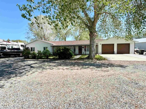 $415,000 | 4 Mccall Lane, Riverton, WY 82501