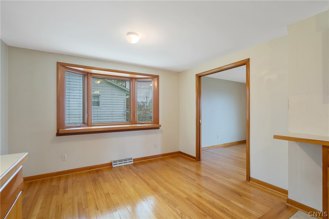 138 Bennett Road Camillus, NY 13031 - Photo 13 of 45