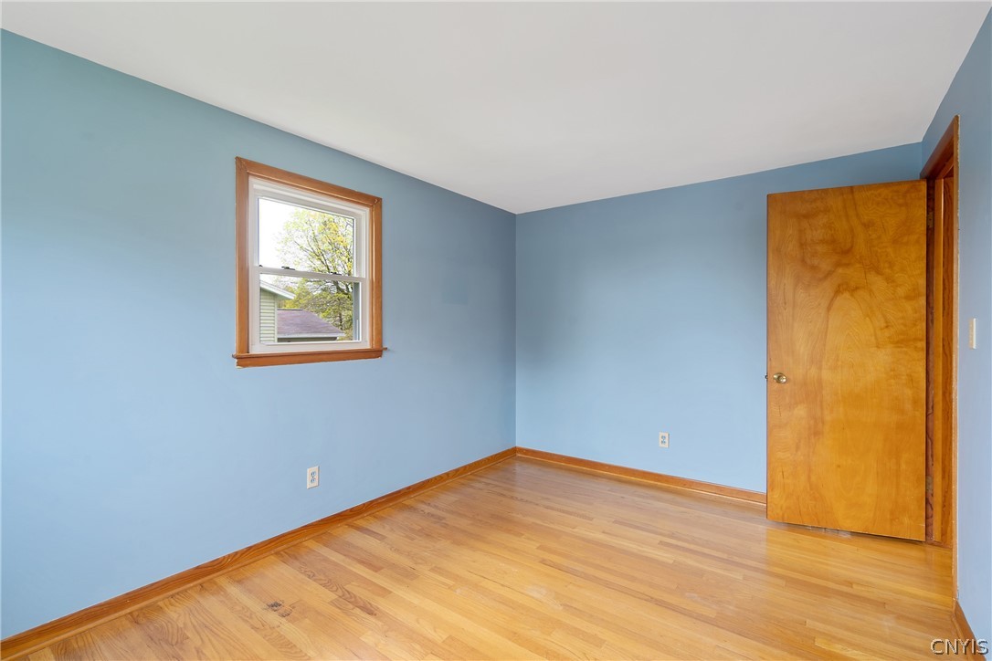 138 Bennett Road Camillus, NY 13031 - Photo 24 of 45