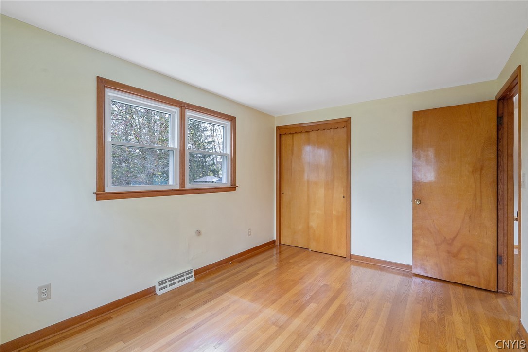 138 Bennett Road Camillus, NY 13031 - Photo 26 of 45