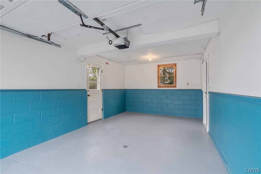 138 Bennett Road Camillus, NY 13031 - Photo 32 of 45