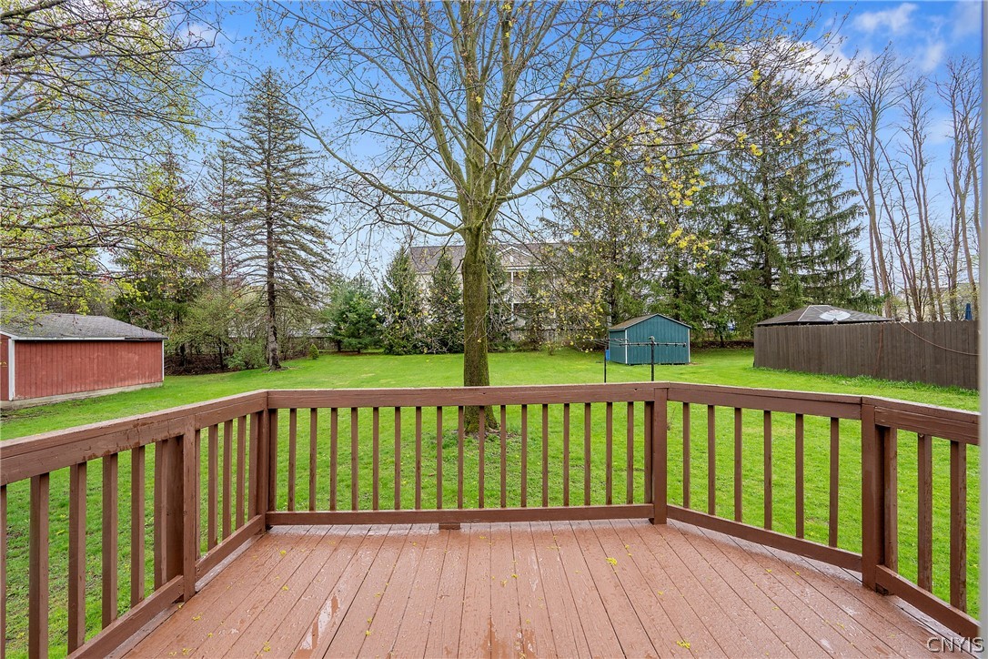 138 Bennett Road Camillus, NY 13031 - Photo 34 of 45