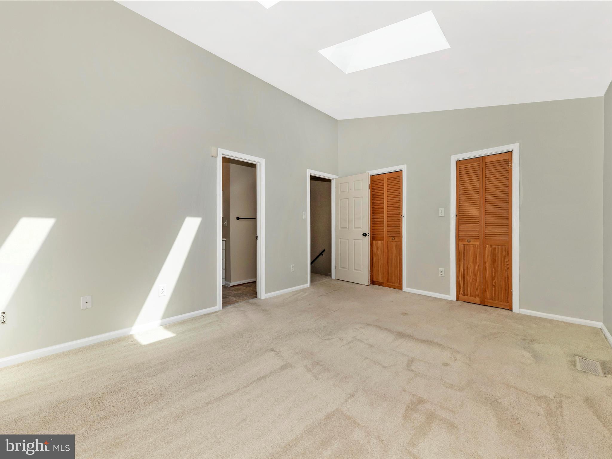 231 Coventry Square, Unit 231 Sterling, VA 20164 - Photo 21 of 40 a view of empty room with stairs