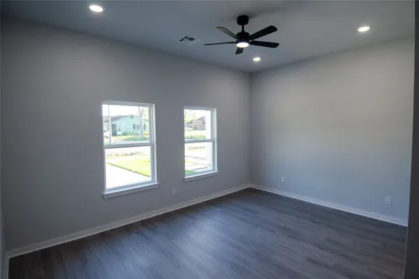 $1,999 | 2830 Mansfield Street, Houston, TX 77091