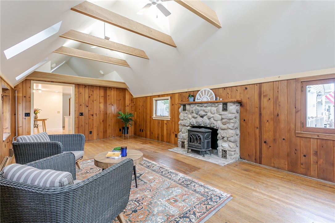 23 Madison Terrace Irondequoit, NY 14617 - Photo 9 of 28