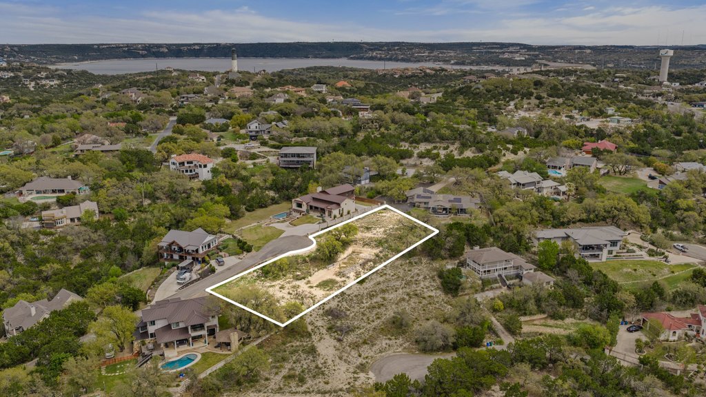 4000 Tejon Circle Austin, TX 78734 - Photo 2 of 13