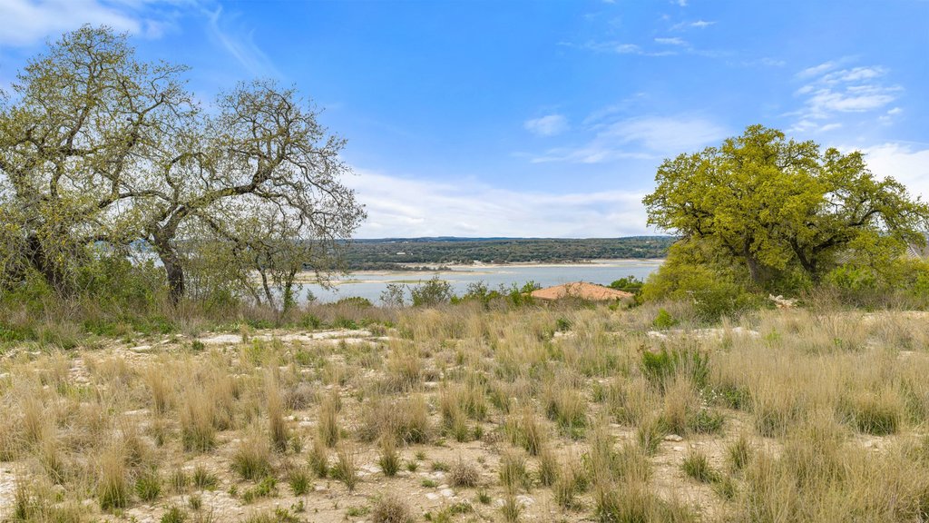 4000 Tejon Circle Austin, TX 78734 - Photo 9 of 13