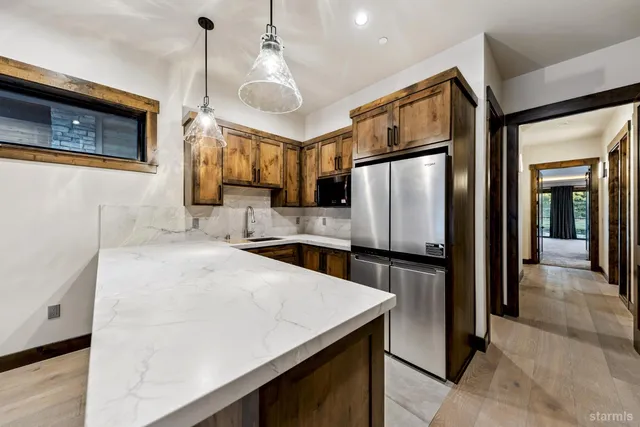 $6,488,000 | 1101 Johnson Boulevard, South Lake Tahoe, CA 96150