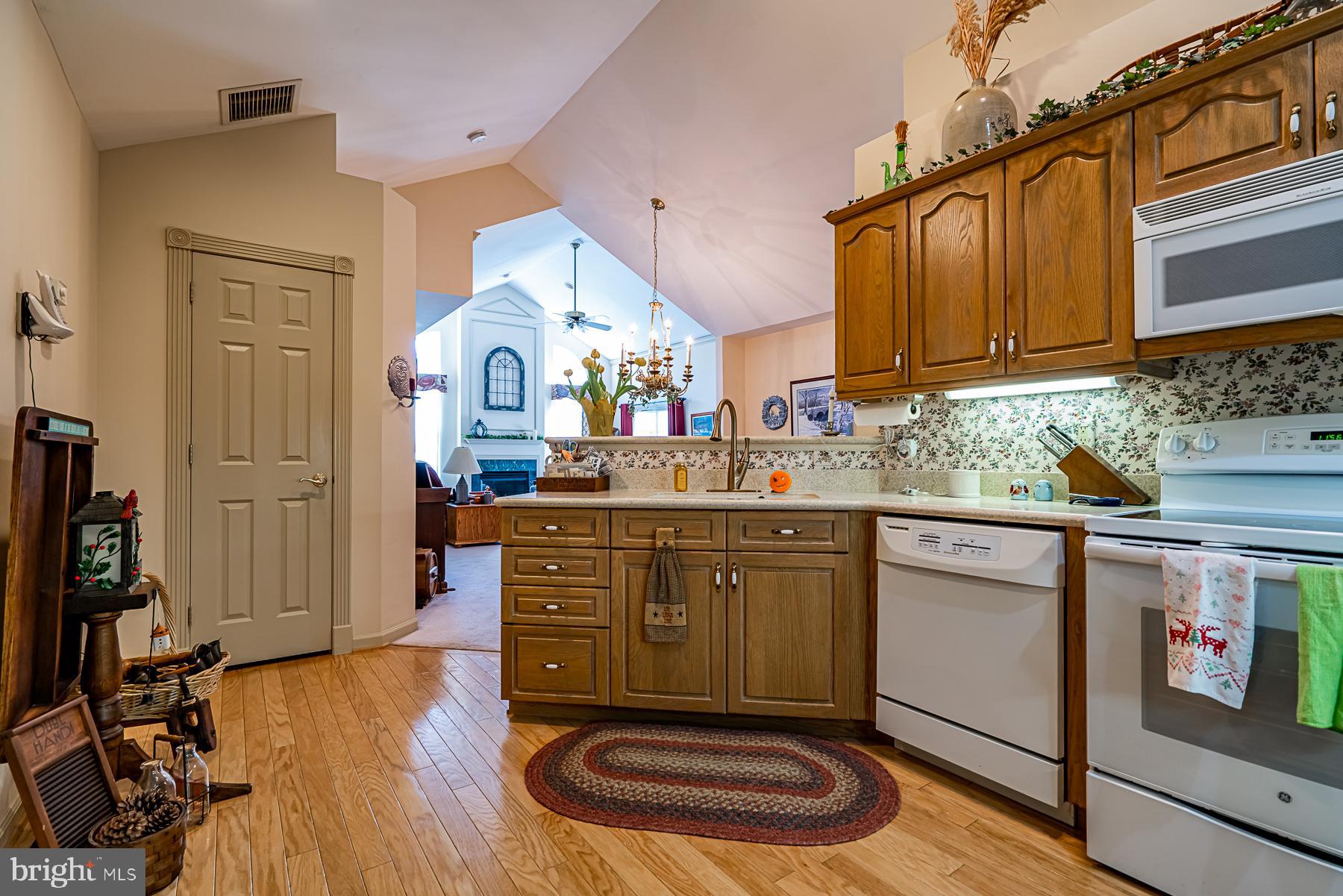 135 Lion's Gate Circle Souderton, PA 18964 - Photo 11 of 29