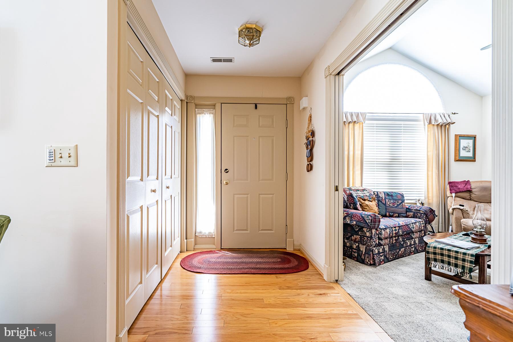 135 Lion's Gate Circle Souderton, PA 18964 - Photo 3 of 29