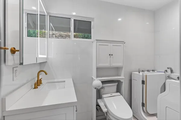 $3,998,000 | 20550 Buena Monte Drive, San Jose, CA 95120