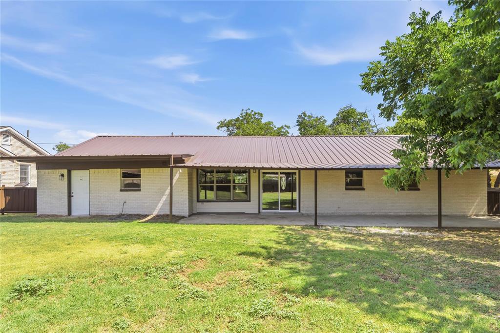 809 West Liveoak Street Coleman, TX 76834 - Photo 34 of 34