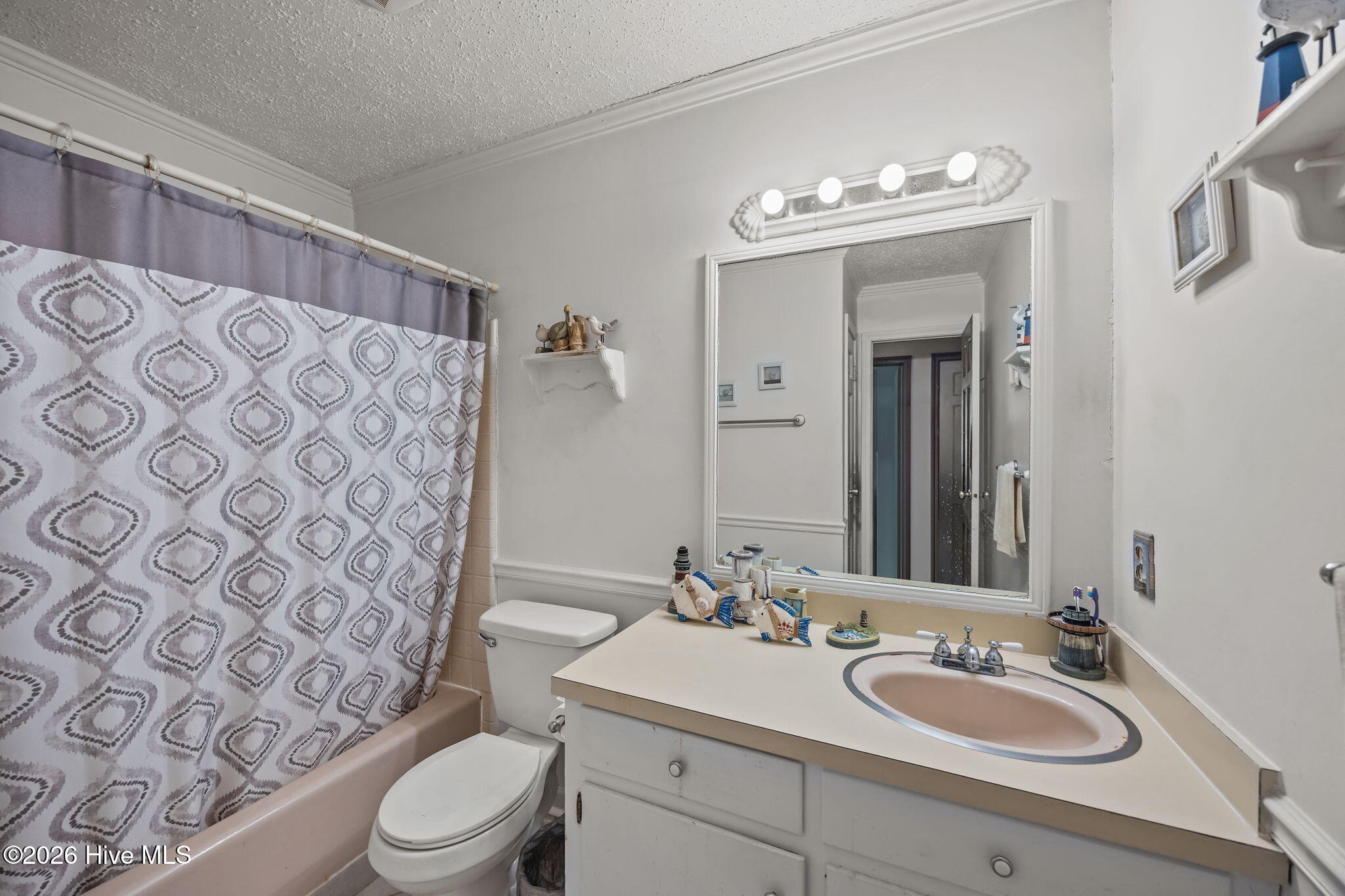 1521 Greenacres Road Snow Hill, NC 28580 - Photo 6 of 20 16-web-or-mls-BLS_0009