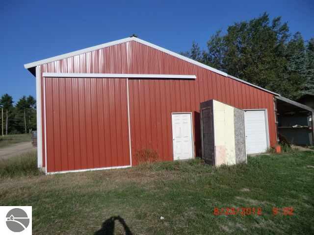 5683 Clark Road Kingsley, MI 49649 - Photo 22 of 25 1738984-21.JPG