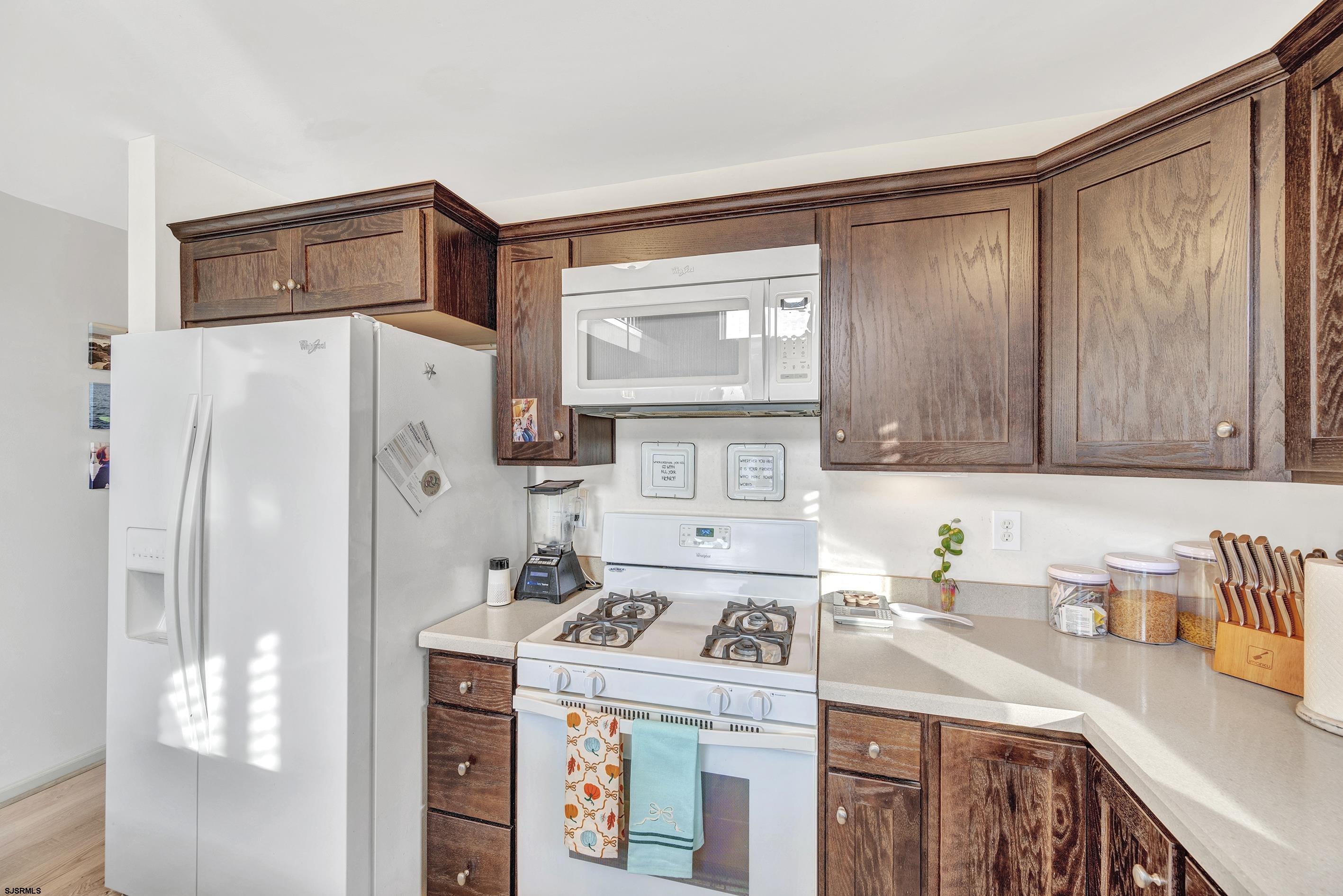 1072 Radio Road Mystic Island, NJ 08087 - Photo 17 of 46 Gallery Image 17