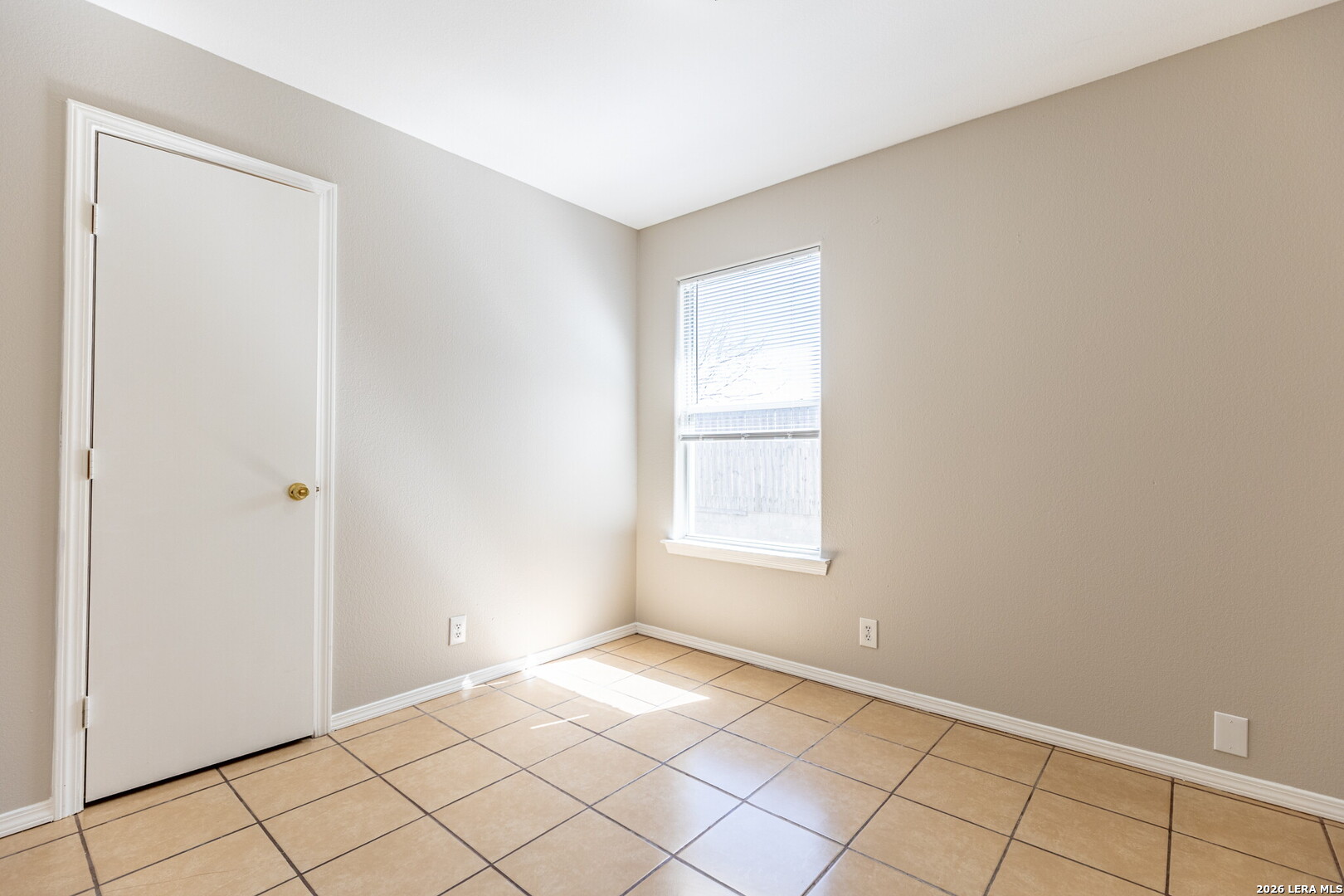 8818 Pensive Drive Converse, TX 78109 - Photo 18 of 32