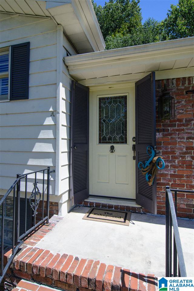 599 South Forrest Drive Birmingham, AL 35209 - Photo 3 of 32