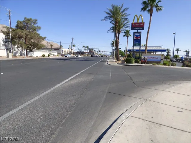 $1,199,000 | 2085 North Hollywood Boulevard, Las Vegas, NV 89156