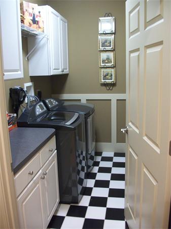 8 Sauta Farm Way, Unit 8 Hudson, MA 01749 - Photo 21 of 30 a kitchen with a sink a stove and cabinets