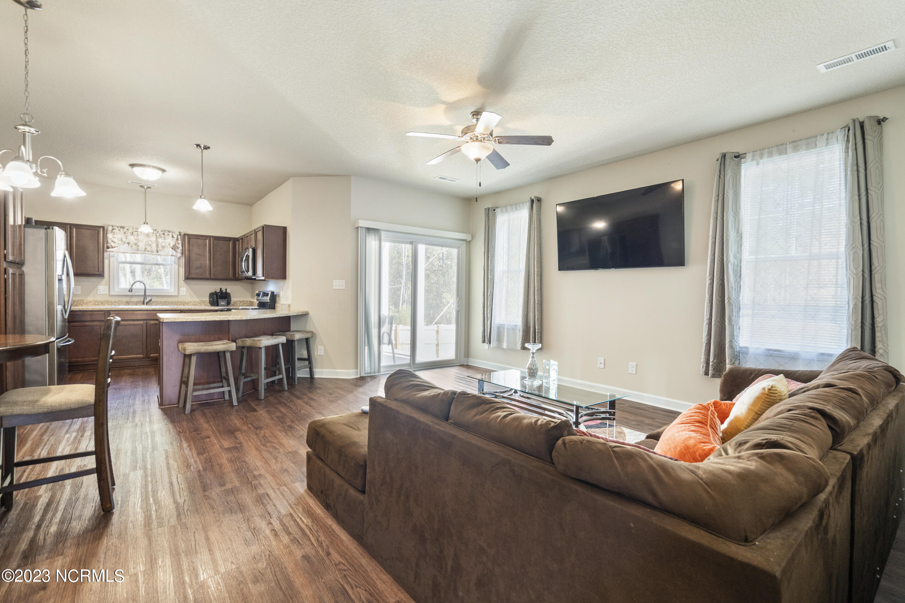 407 Frisco Way Holly Ridge, NC 28445 - Photo 9 of 31 mls-DSC06546