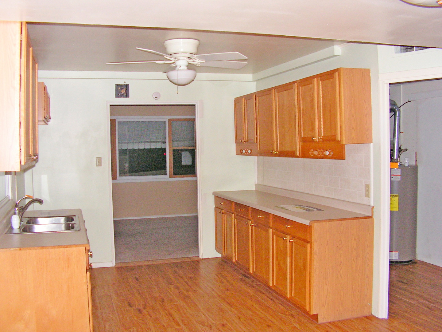 1615 Pike Street Peru, IL 61354 - Photo 4 of 13
