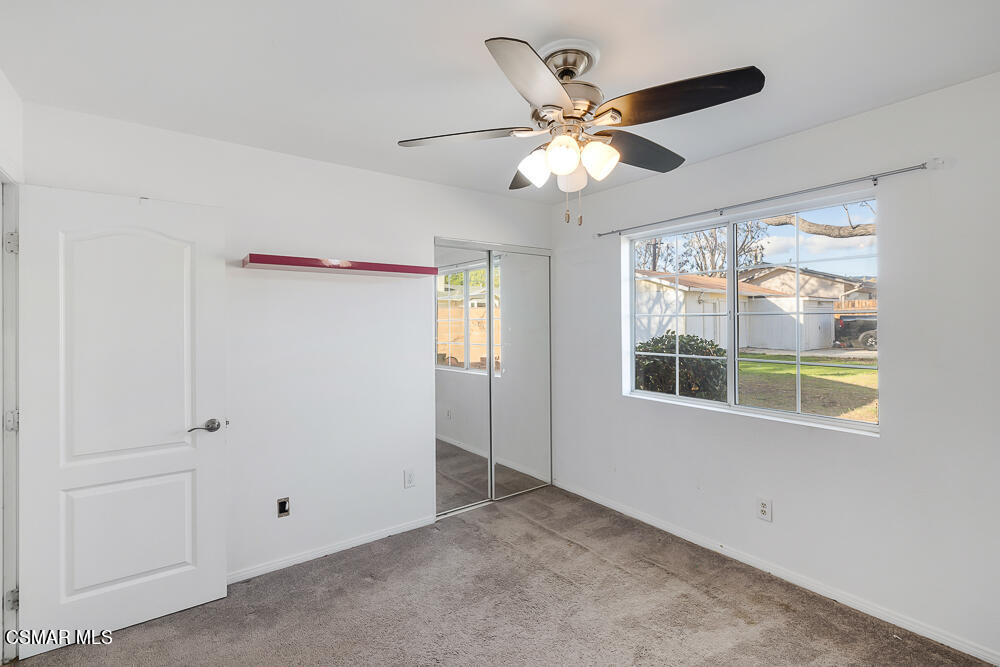 3853 Avenida Simi Simi Valley, CA 93063 - Photo 19 of 38 3853 Avenida Simi-19