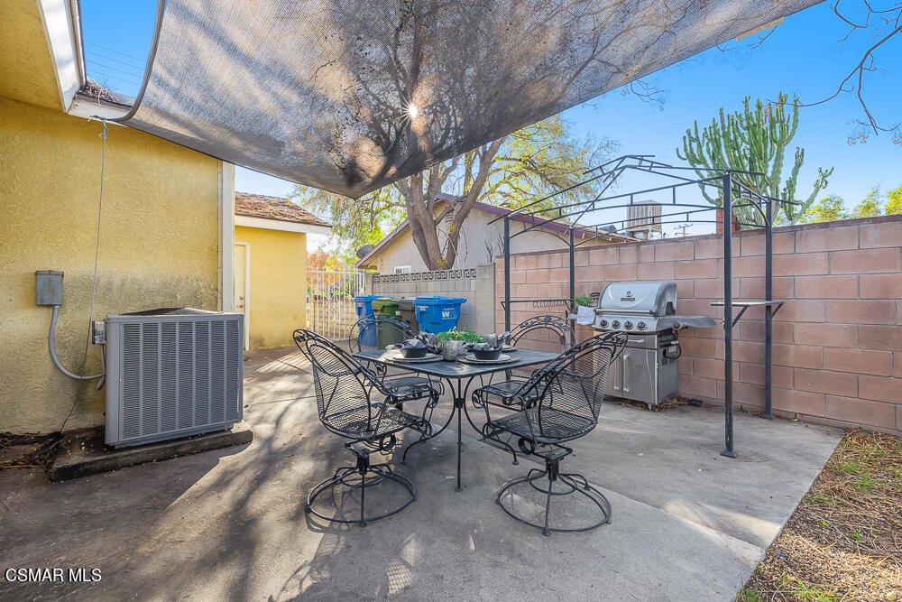 3853 Avenida Simi Simi Valley, CA 93063 - Photo 22 of 38 3853 Avenida Simi-22