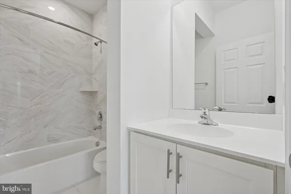 $395,000 | 16323 River View Circle, Bristol, PA 19007