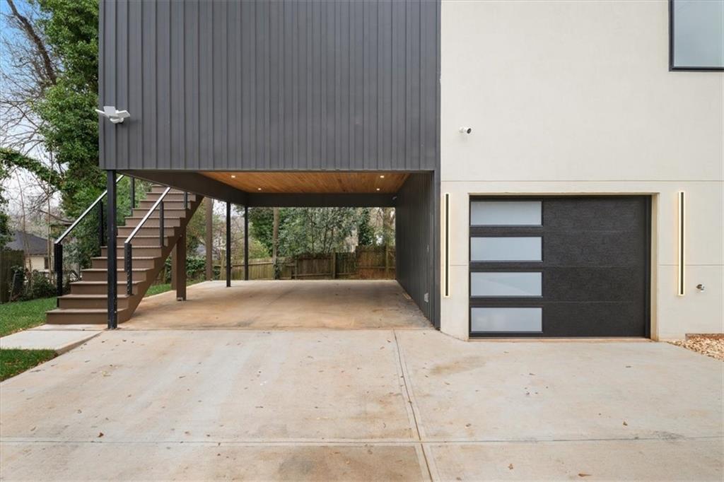 172 Racine Street Southwest Atlanta, GA 30314 - Photo 31 of 32 a view of outdoor space and yard