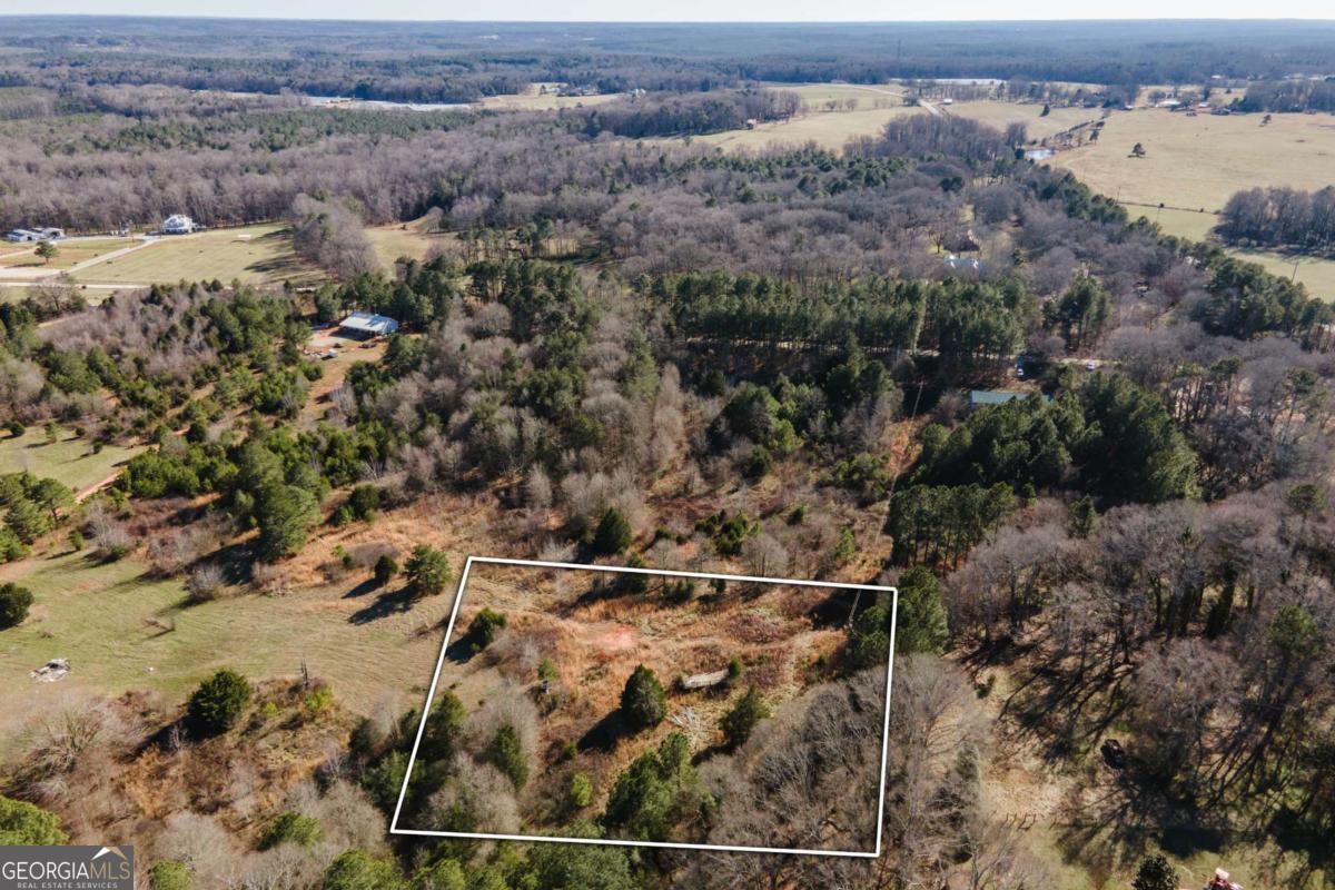 15 Shady Oaks Comer, GA 30629 - Photo 8 of 10 an aerial view of house with yard